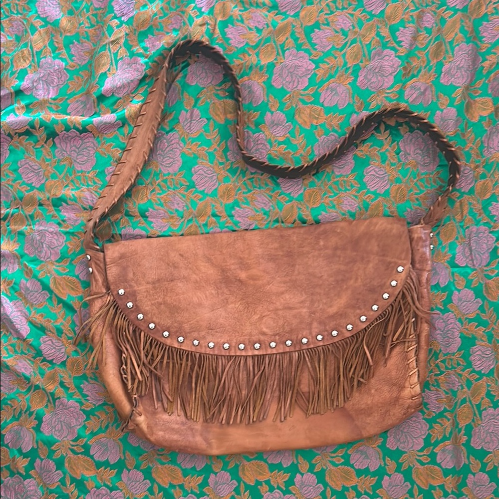 🌵Festival Tan Crossbody Bag with Fringe and Flap Closure🌵AUTHENTIC vintage
